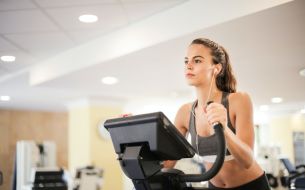 tips-to-choose-the-best-gym-clothes-for-women