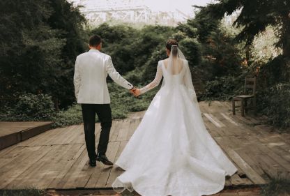top-meshki-bridal-dress-trends-to-look-out-for-in-2025